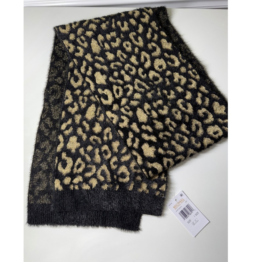 Michael Kors Metallic Gold Leopard Print Eyelash Knit Scarf MKWC536510 Black